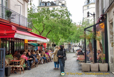 Cafes and restaurants near Place Sainte-Catherine